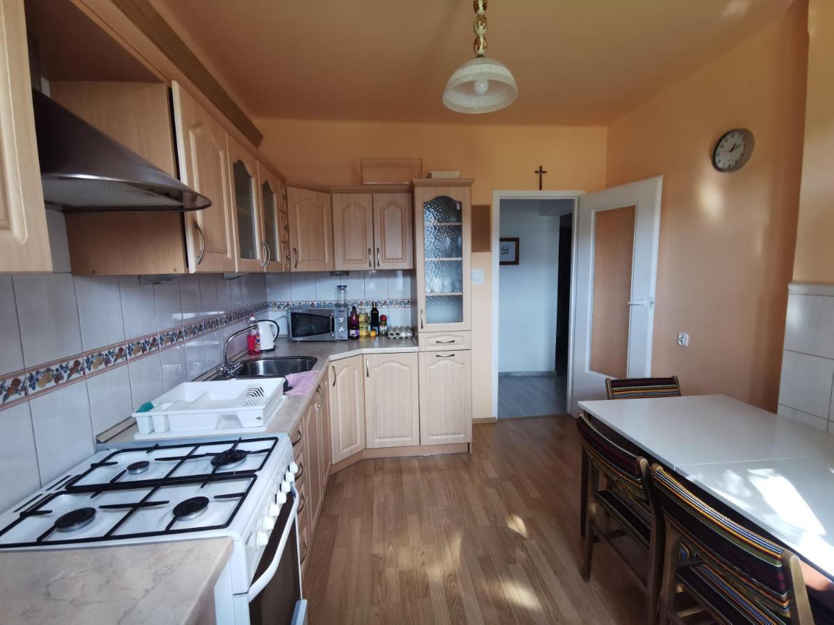 Pokój w Bystrej Apartamento Bystra  Exterior foto